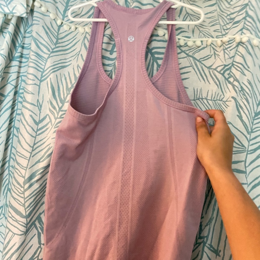 Swiftly Tech Racer Back Lululemon Tank! - image 3